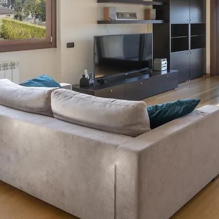 The House On The Appartement