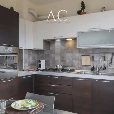 The House On The Appartement *
