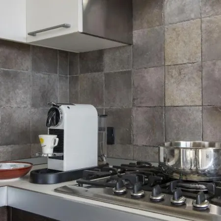 The House On The 公寓 Reno Di Leggiuno