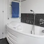 The House On The Apartman